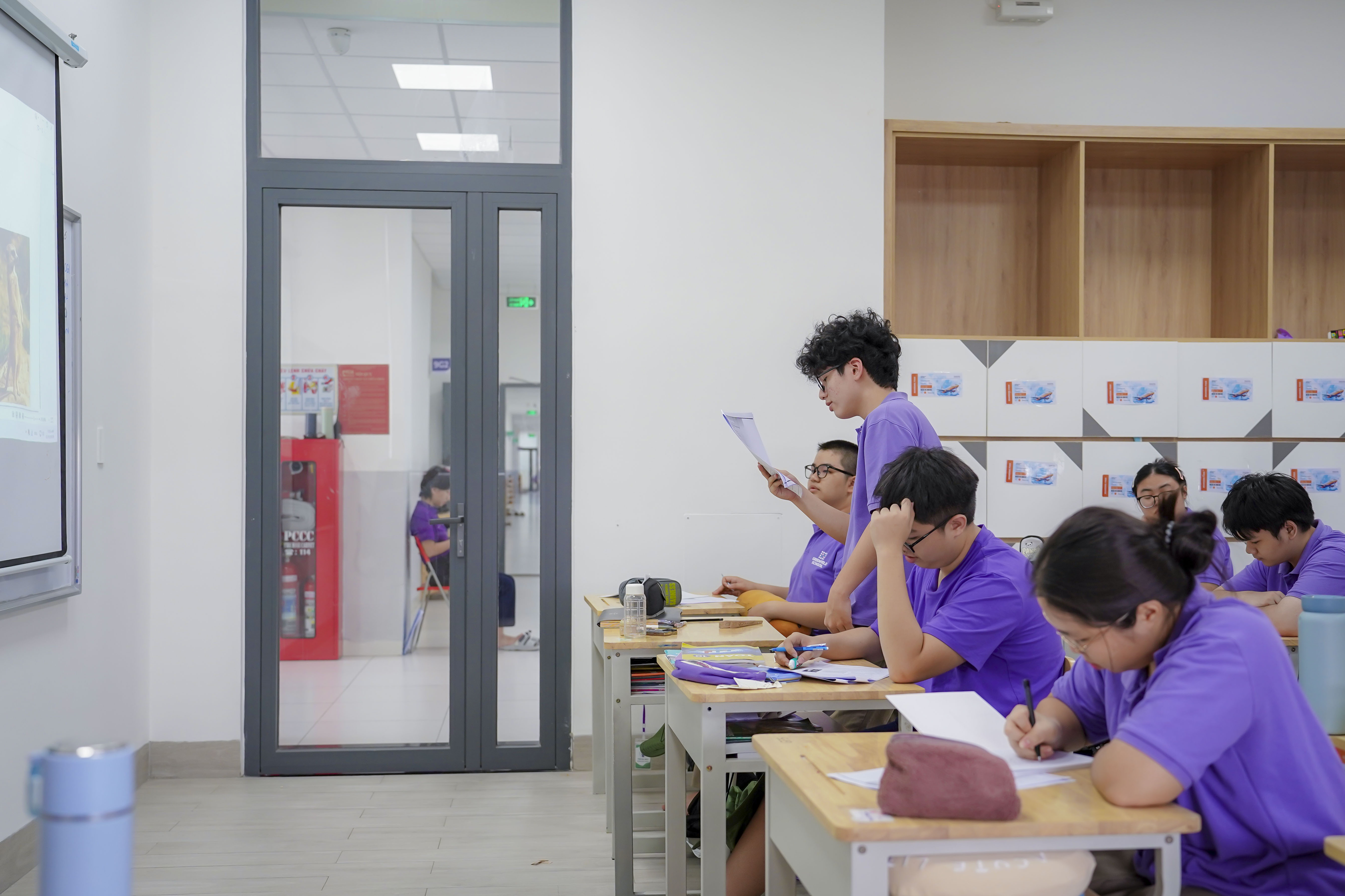 hoc-sinh-khoi-10-greenfield-school-hoc-IELTS